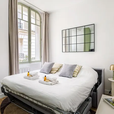 Proche Tour Eiffel Apartment